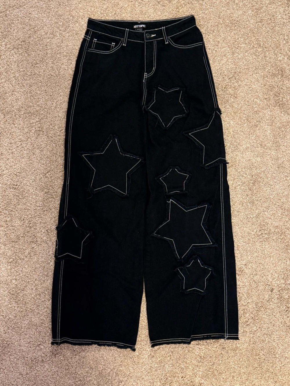 Hot Topic Black Frayed Star Patch Wide Leg Pants Size 7 - Picture 5 of 10
